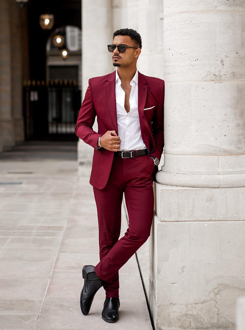 Burgundy suit with white shirt and black chelsea boots