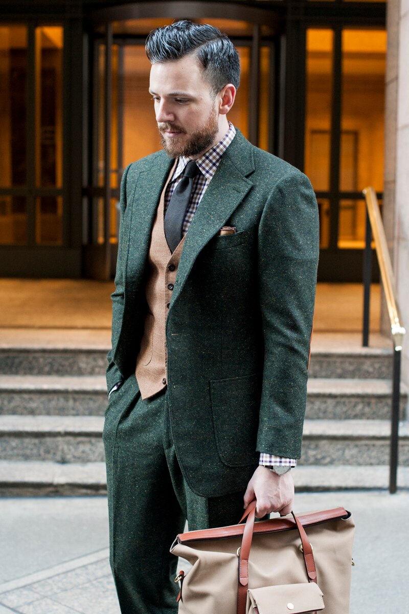 Green and white combination hot sale suit