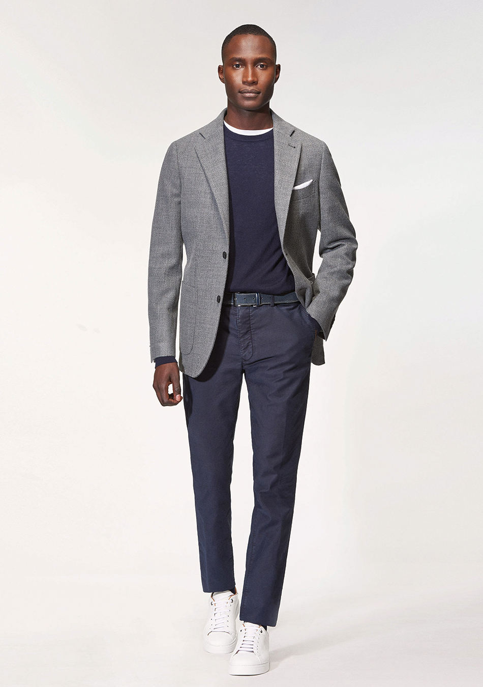 5 Ways to Wear a Navy Blazer – Menswear Musings | Navy blazer, Grey flannel  trousers, Well dressed men