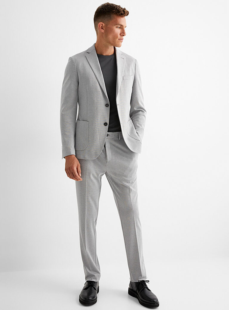 Light Grey Suit Color Combinations with Shirt and Tie