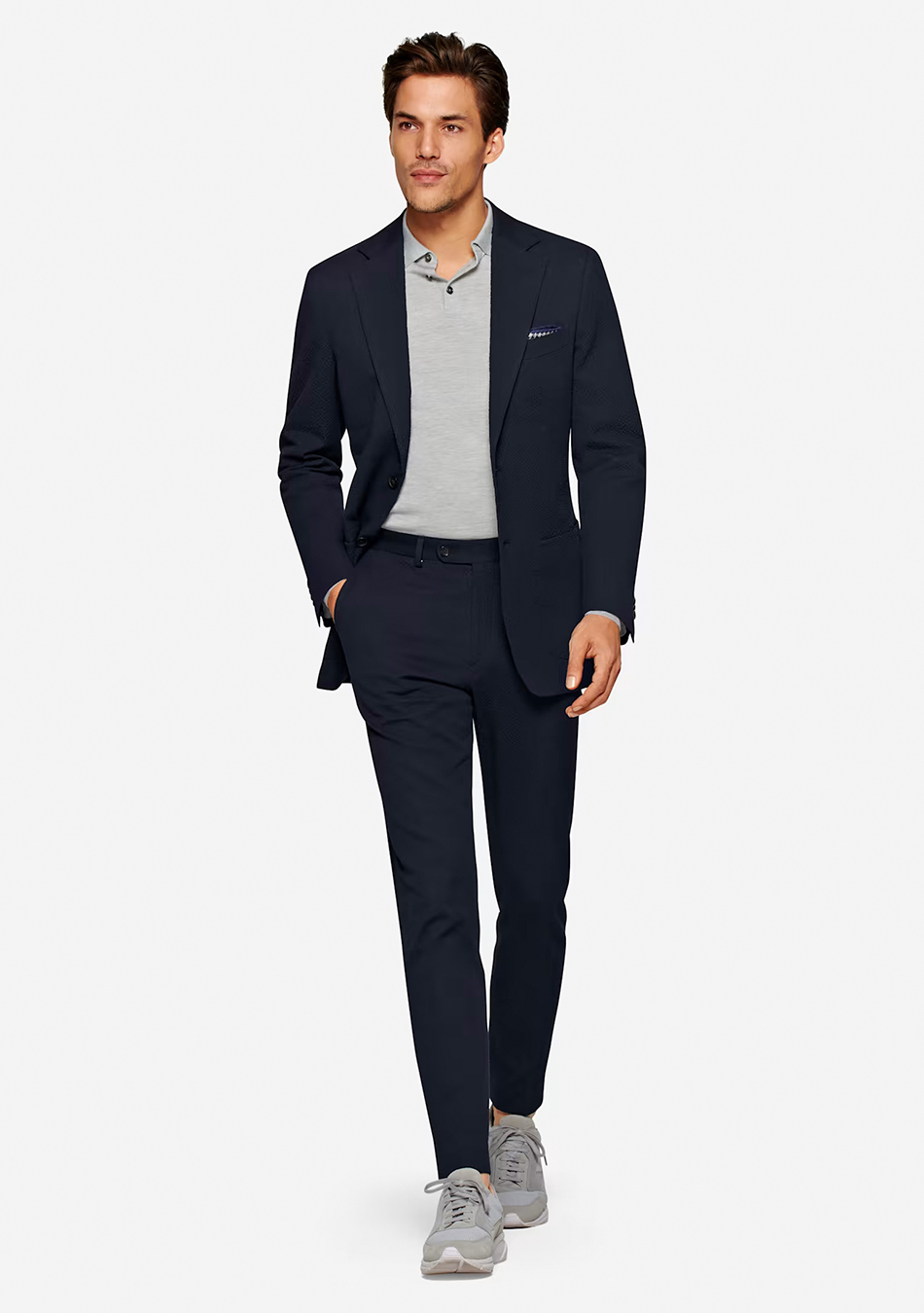 Suit with hot sale sneakers look