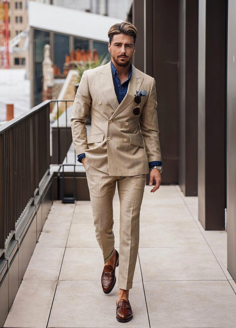 Blue Dress Shirt Outfits & Color Combinations for Men