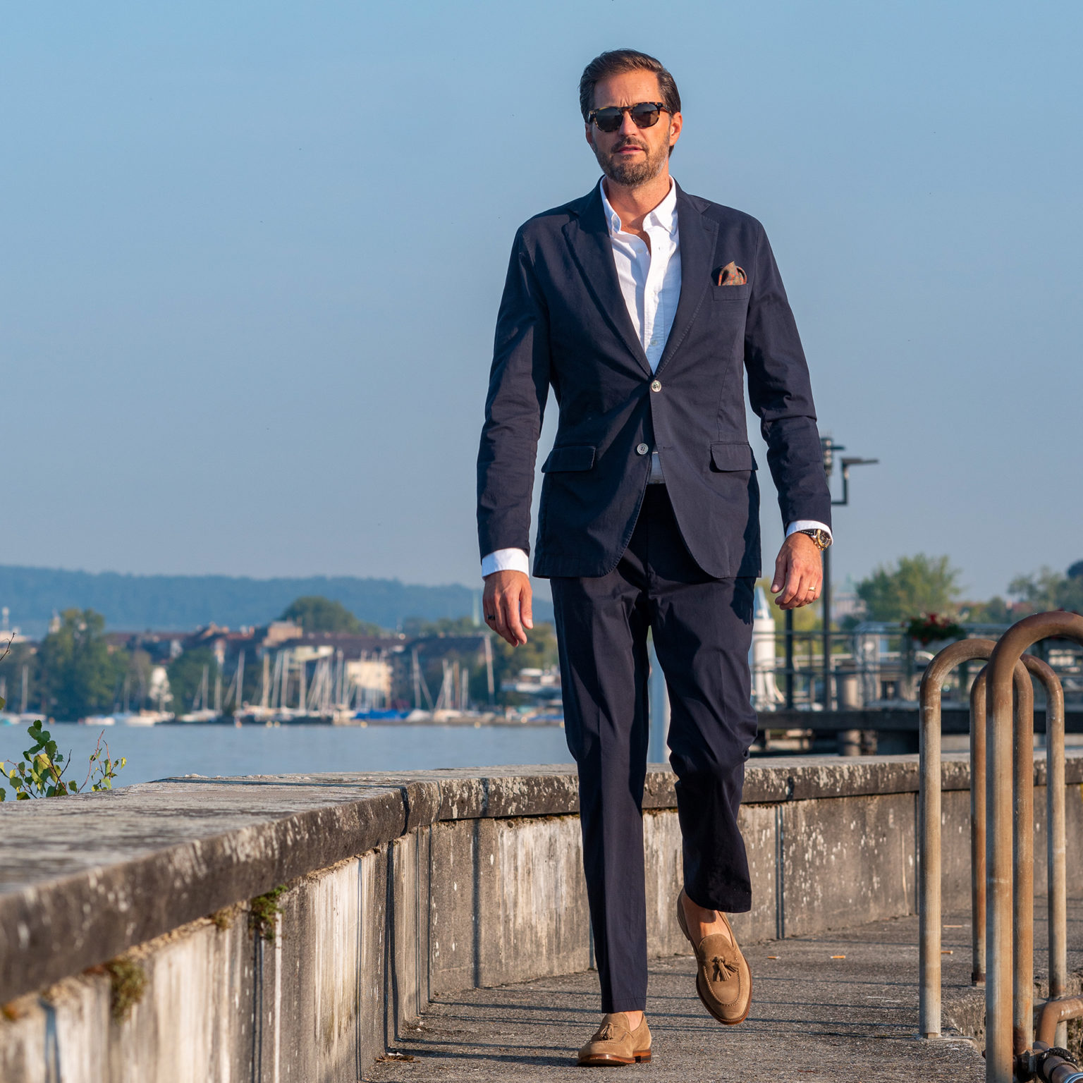 Wear the Right Cotton Suit: Fabric Features Guide